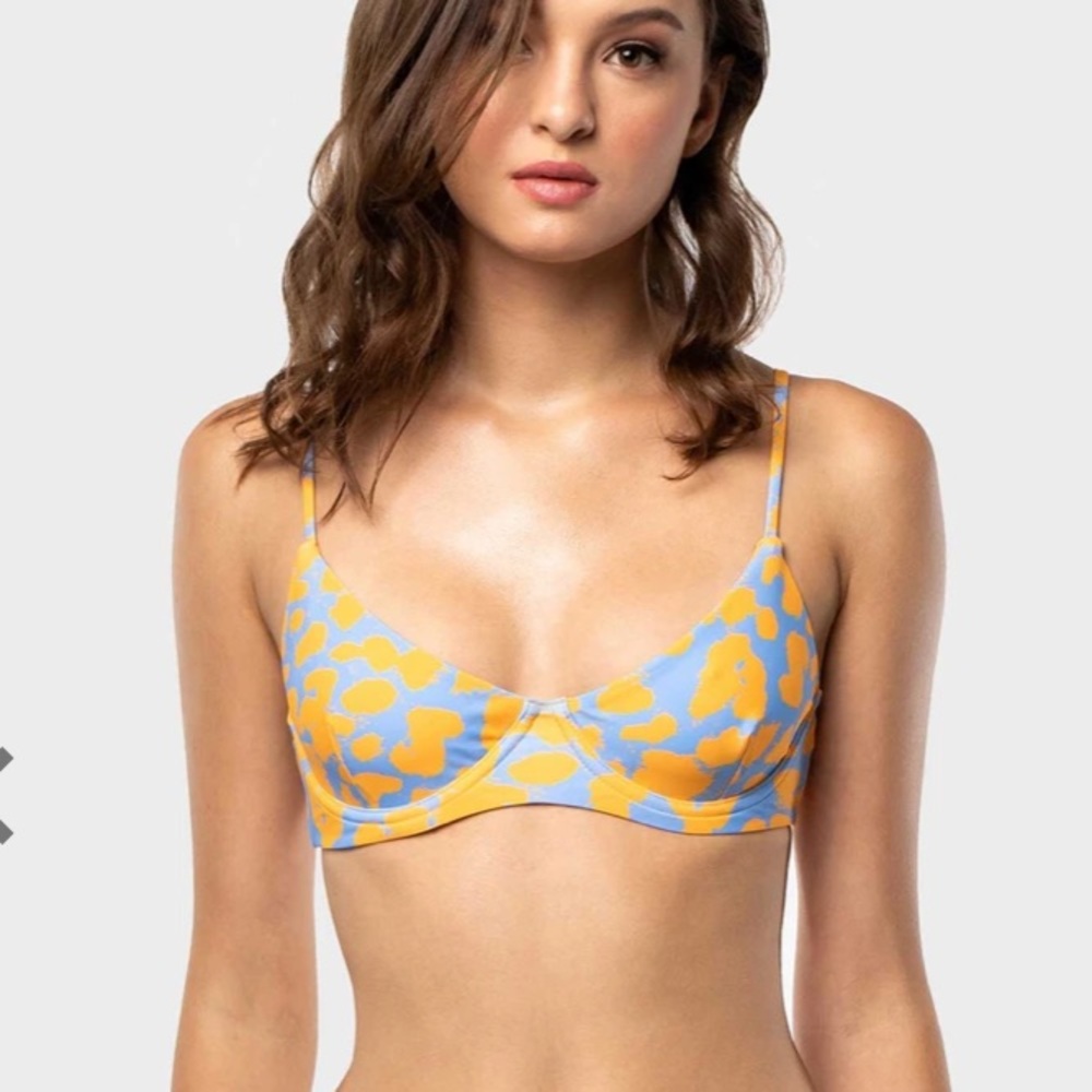 Blackbough Willow Bikini Top